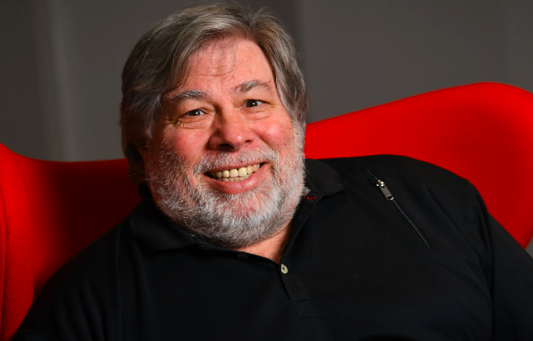 Book Steve Wozniak for Your Event | Creative Talent Booking